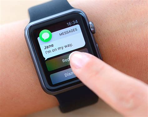 apple watch vibrates when receiving messages